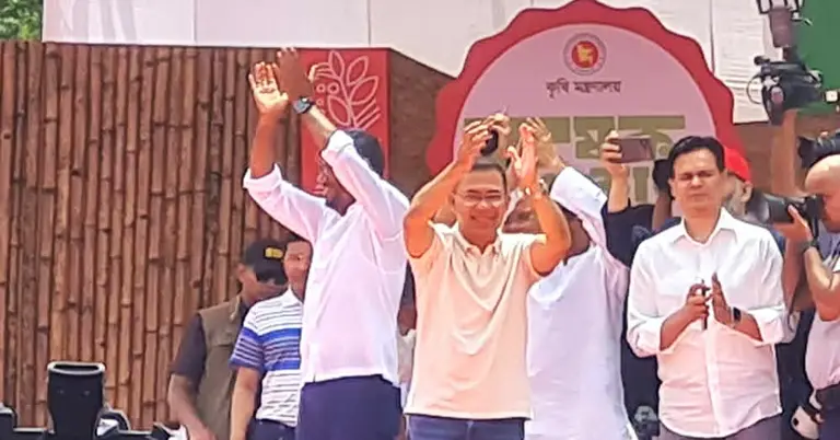 টাঙ্গাইলের সমাবেশস্থলে প্রধানমন্ত্রী তারেক রহমান